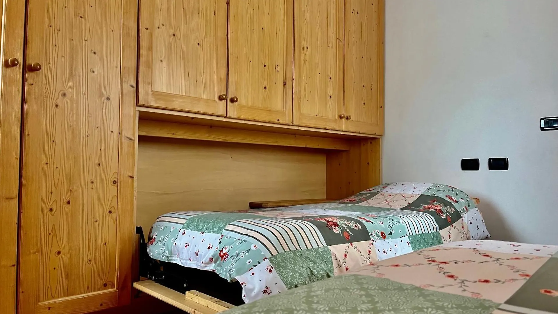 Apartment Villa Iris - La Prima Villa Vacanze Nell'Altopiano Asiago Italy
